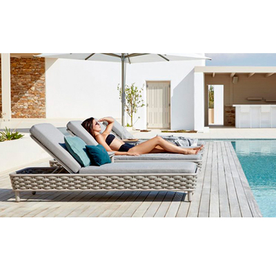 أثاث خارجي حمام سباحة Sun Rope Woven Chaise Lounge Chair كاكي لحديقة فناء بركة